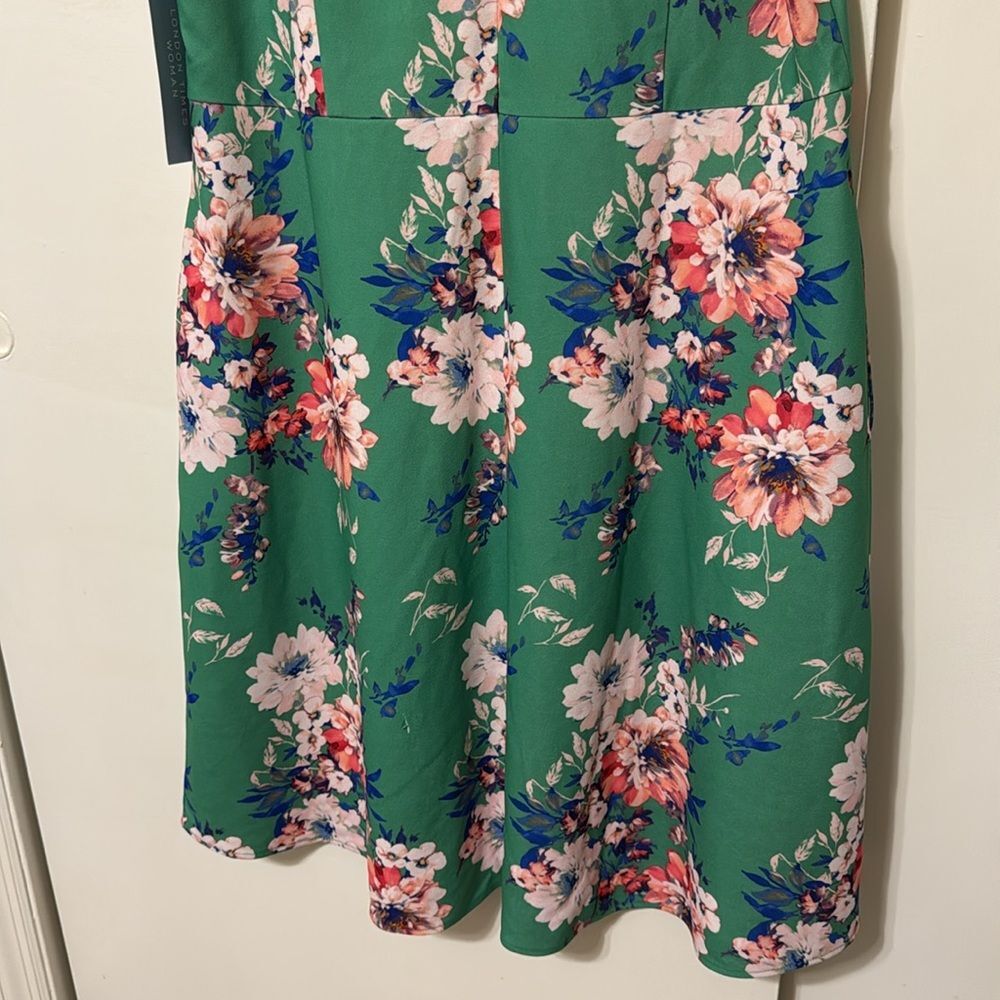 NWT London Times Women's V-Neck Flare Dress Guest of Garden Party Floral Fun - Picture 14 of 15